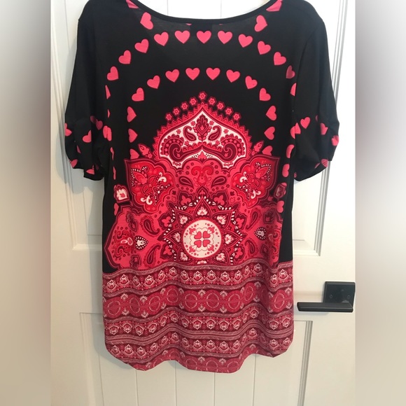 ❤️❤️ Ladies LuLaRoe Valentines Top ❤️❤️💘 Size Large. EUC! - Picture 3 of 6